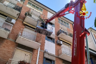 Porto San Giorgio - Messa in sicurezza di un edificio in via Giordano Bruno